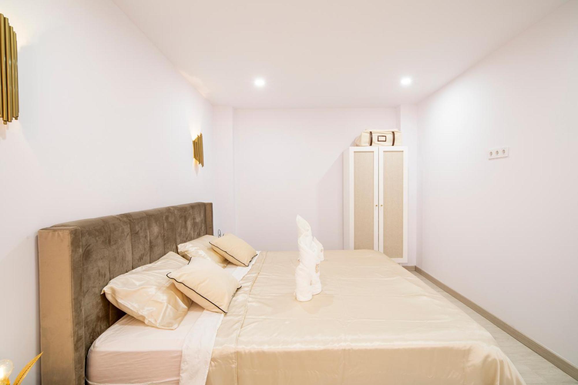Palangre Luxury Apartment Torrevieja Exterior photo